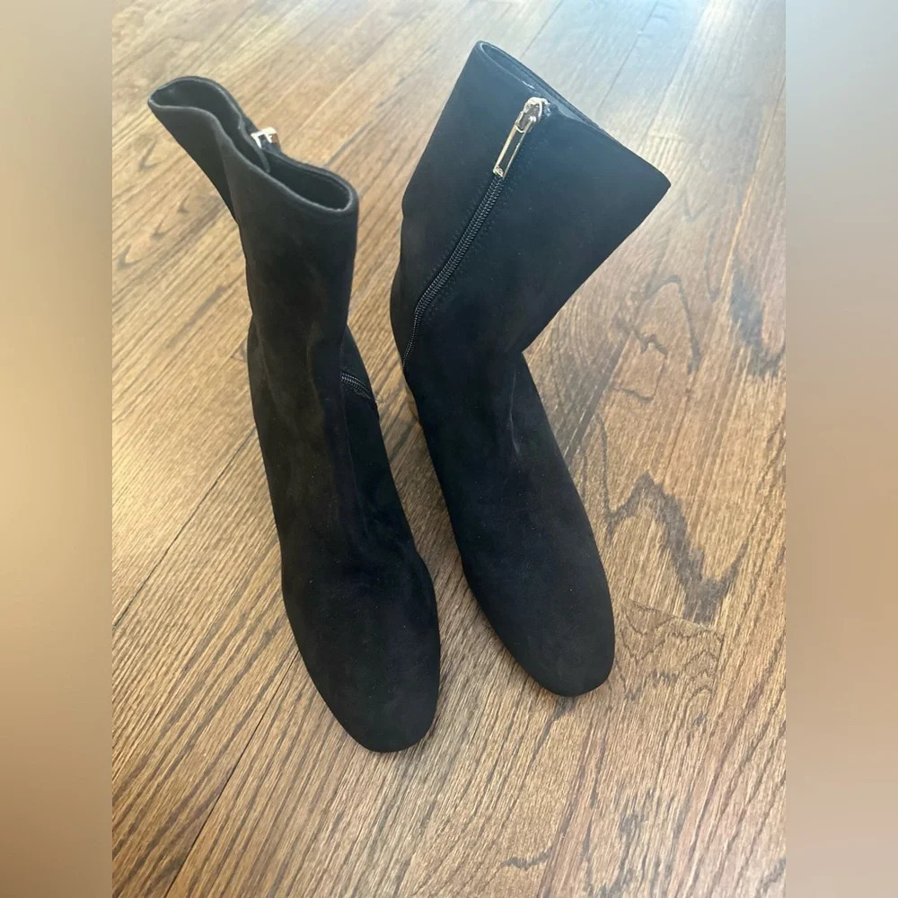 Zara faux suede Block heeled black booties With Gold Details  Size 40/ US 9.5 - Picture 4 of 8